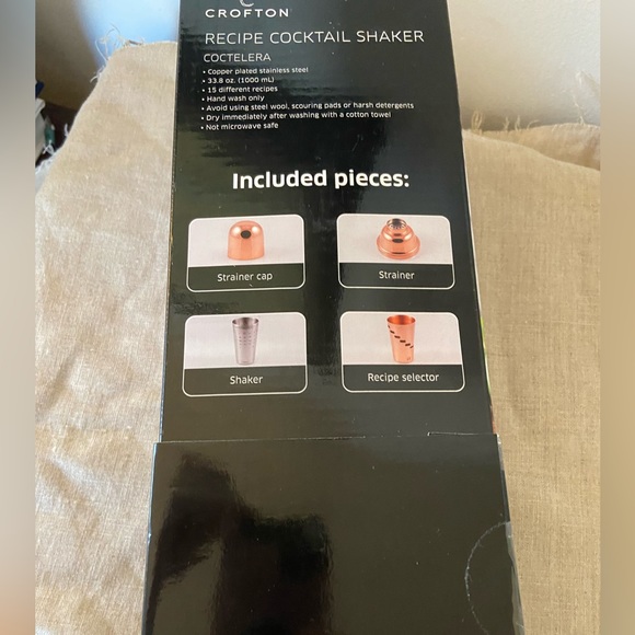 Crofton Recipe Cocktail Shaker - Picture 5 of 5